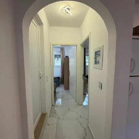 Anni Apartment *